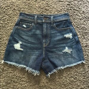 Hollister Ultra High-Rise Distressed Jean Shorts NWOT
